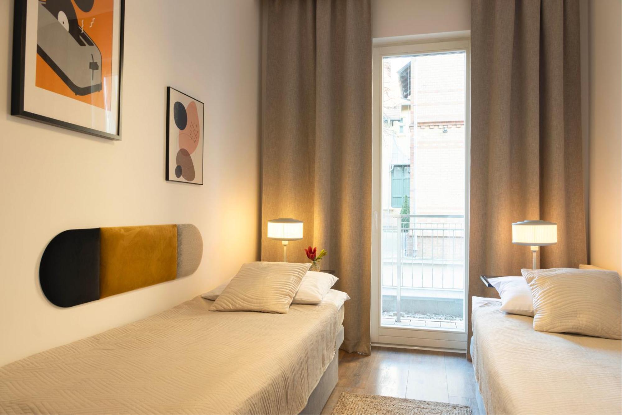 Apartment Rest - Elizy Orzeszkowej 10 - Hala Garazowa - Self Check-in 24h Posen